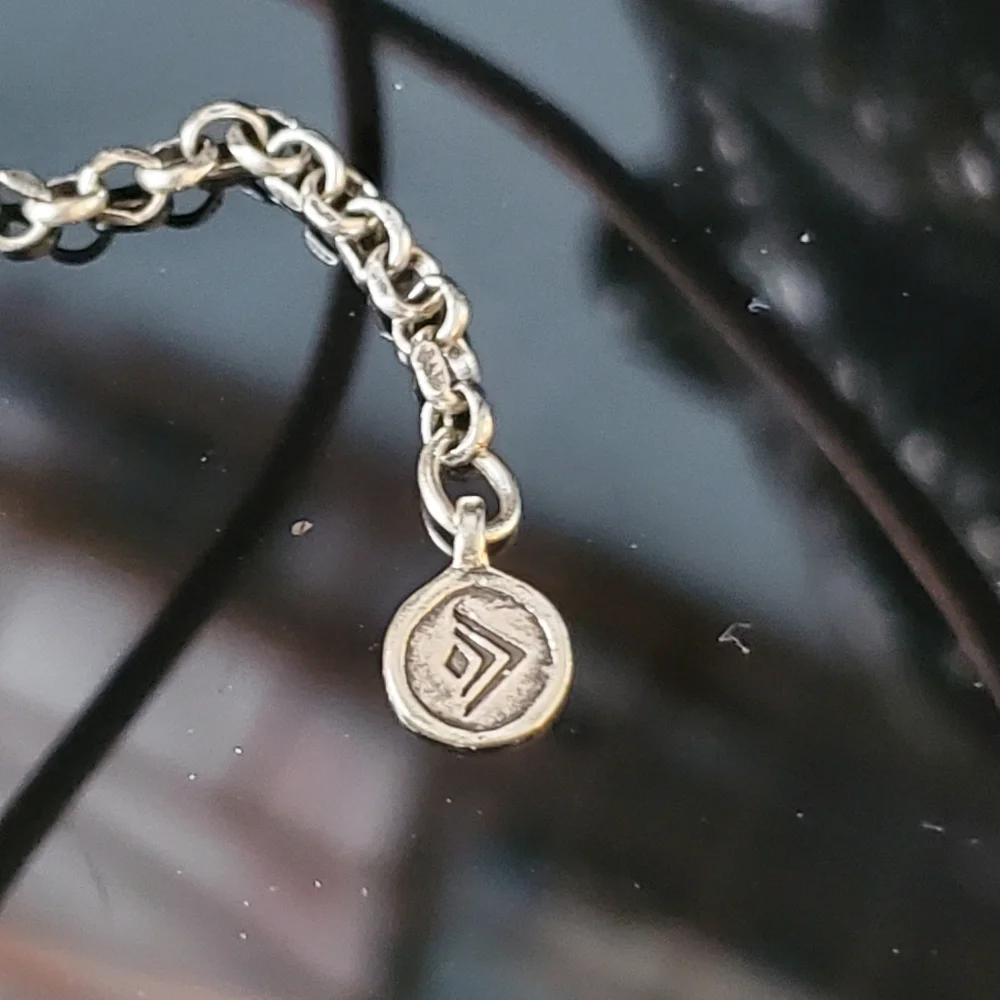Silpada Pearls Of Wisdom sterling leather and freshwater pearl necklace - Picture 4 of 14